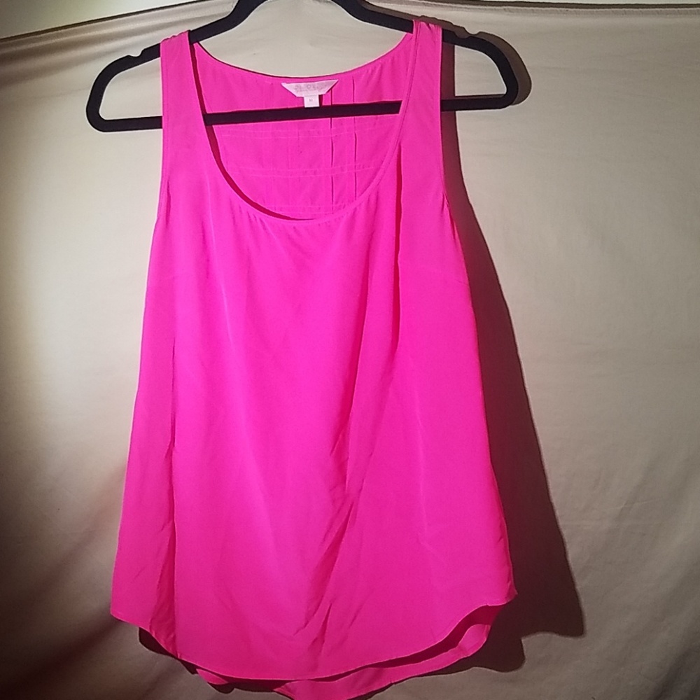 Lilly Pulitzer sulk bright pink tank.